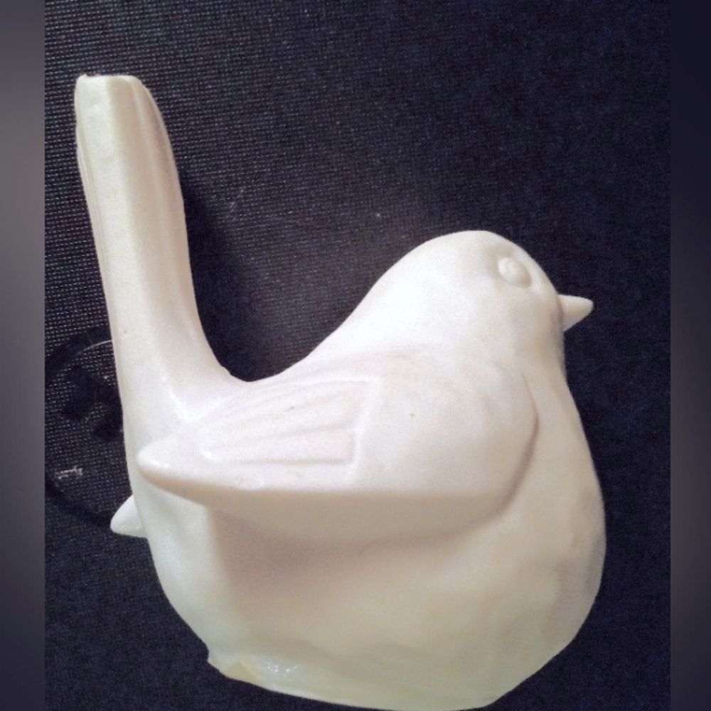 $5  Must Bundle with Another Item - Small Light Hollow Plaster Bird Painting Art